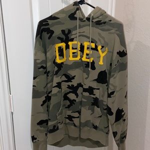 Mens Size medium Obey hoodie.